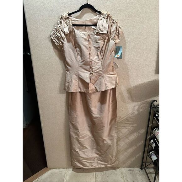 COPY - Vintage Alfred Angelo formal skirt set - Picture 1 of 10